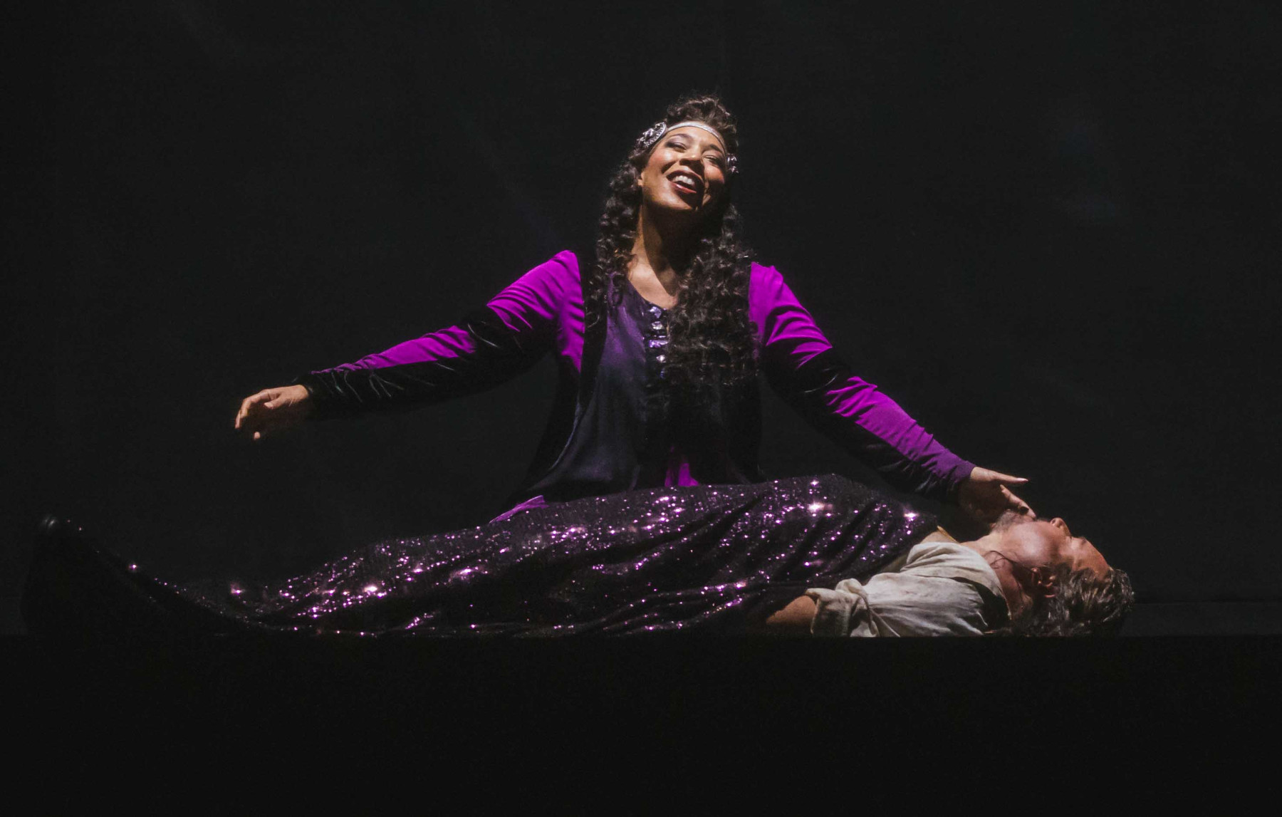 From top: Mary Elizabeth Williams as Isolde and Stefan Vinke as Tristan. Photo credit: Sunny Martini.