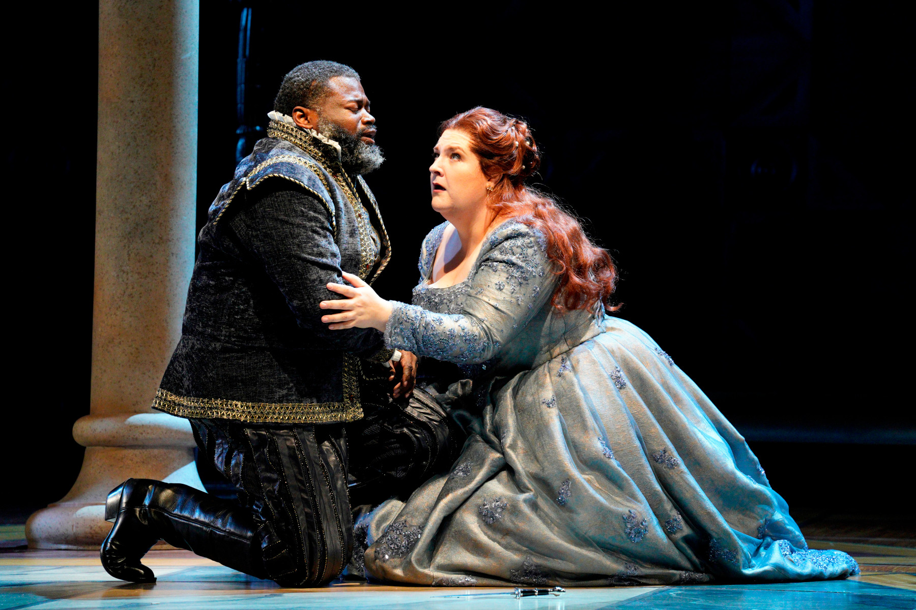 Russell Thomas as Ernani and Tamara Wilson as Elvira