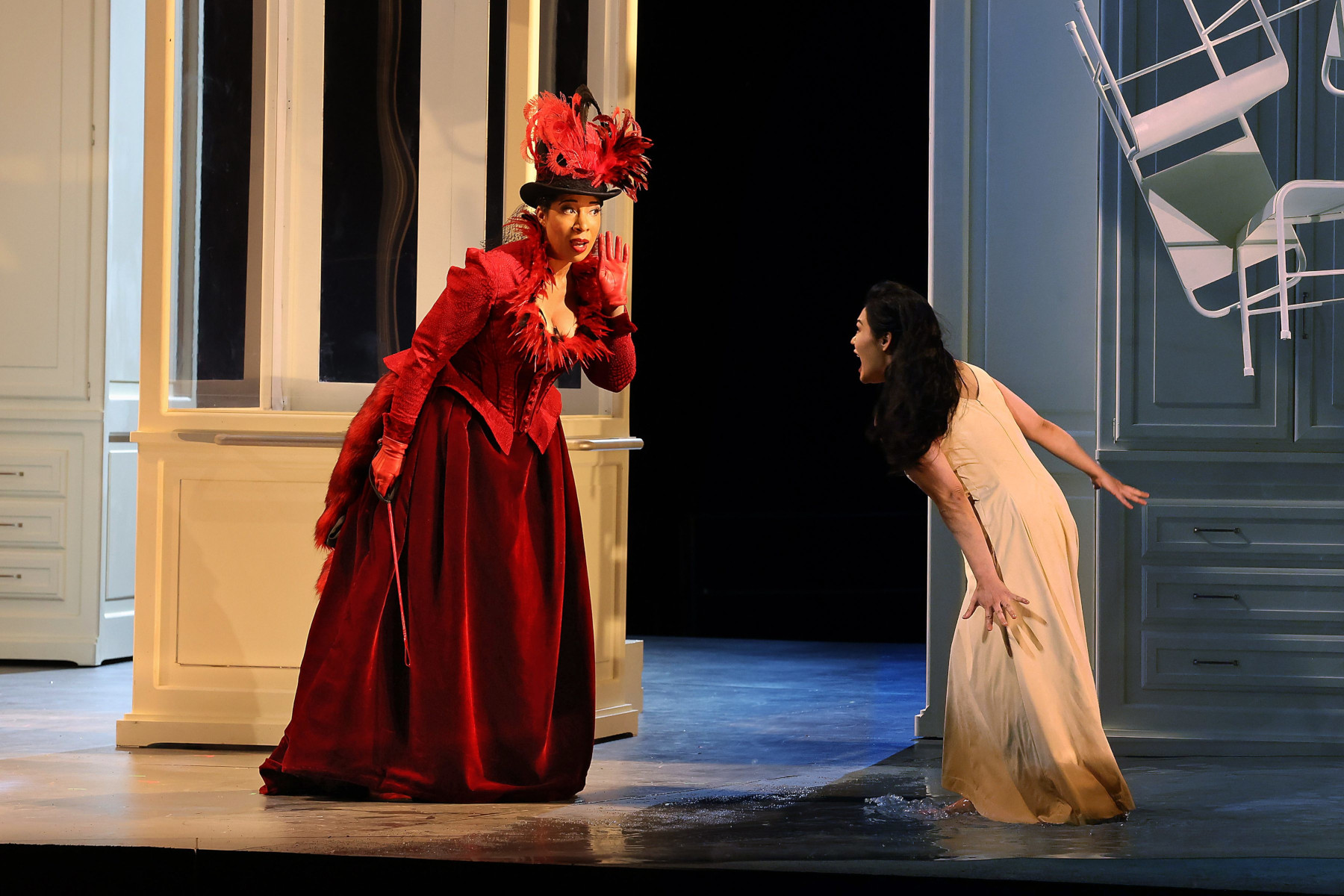 Left to Right; Mary Elizabeth Williams (Foreign Princess), Ailyn Pérez (Rusalka), photo by Curtis Brown for the Santa Fe Opera